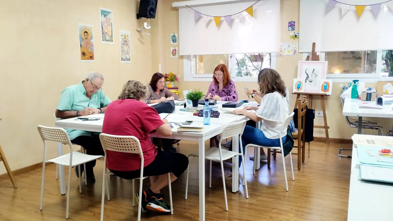 Clases de dibujo y pintura para adultos