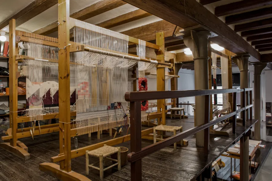 Foto de Taller Escuela Textil Teranyina (7 de 12)