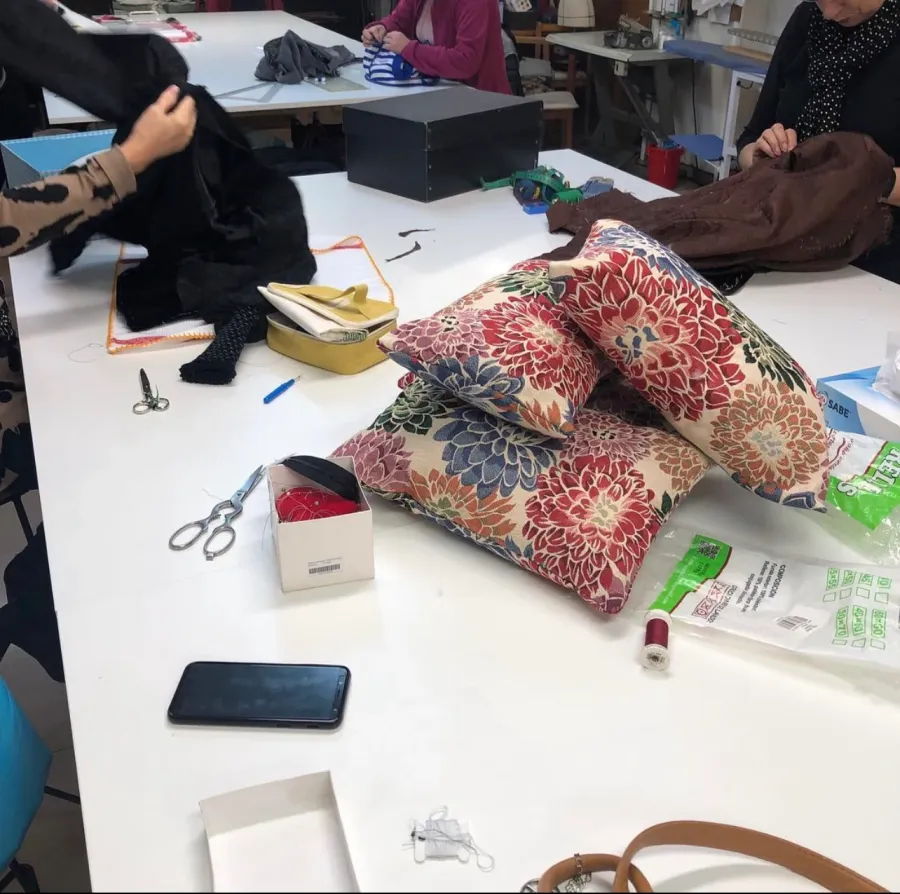 Foto de La Crisálida – Escuela de costura y patronaje (4 de 9)