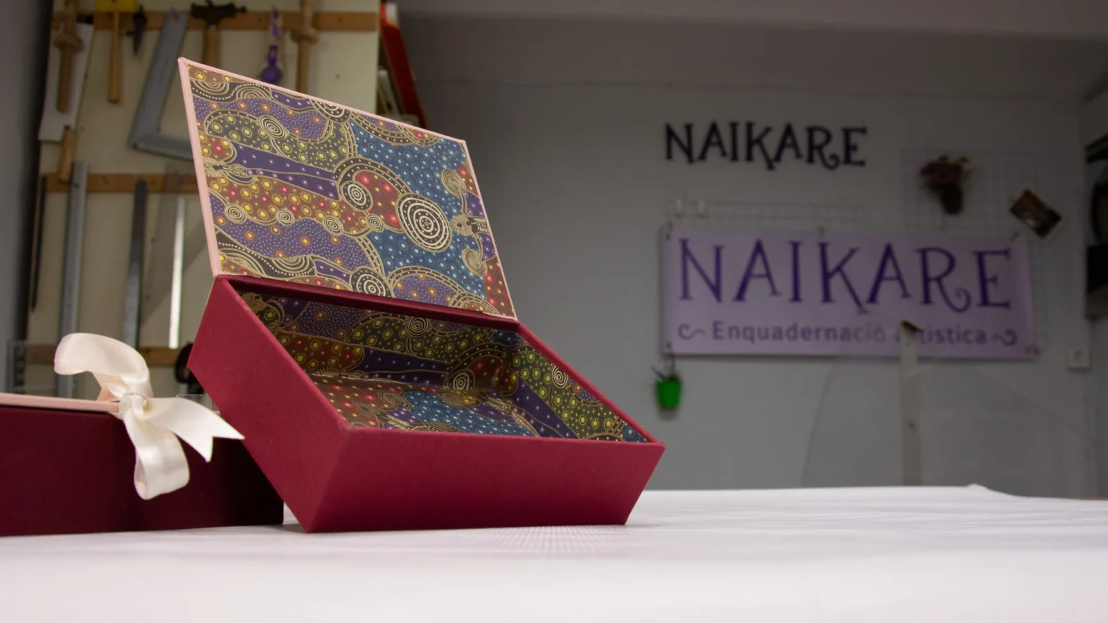 Taller online de caja o estuche para libros