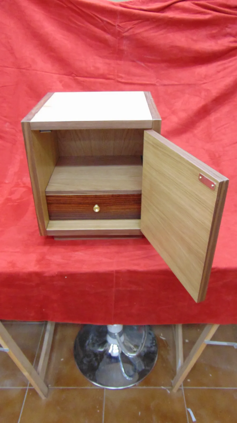 Curso de diseño de mobiliario y muebles de autor