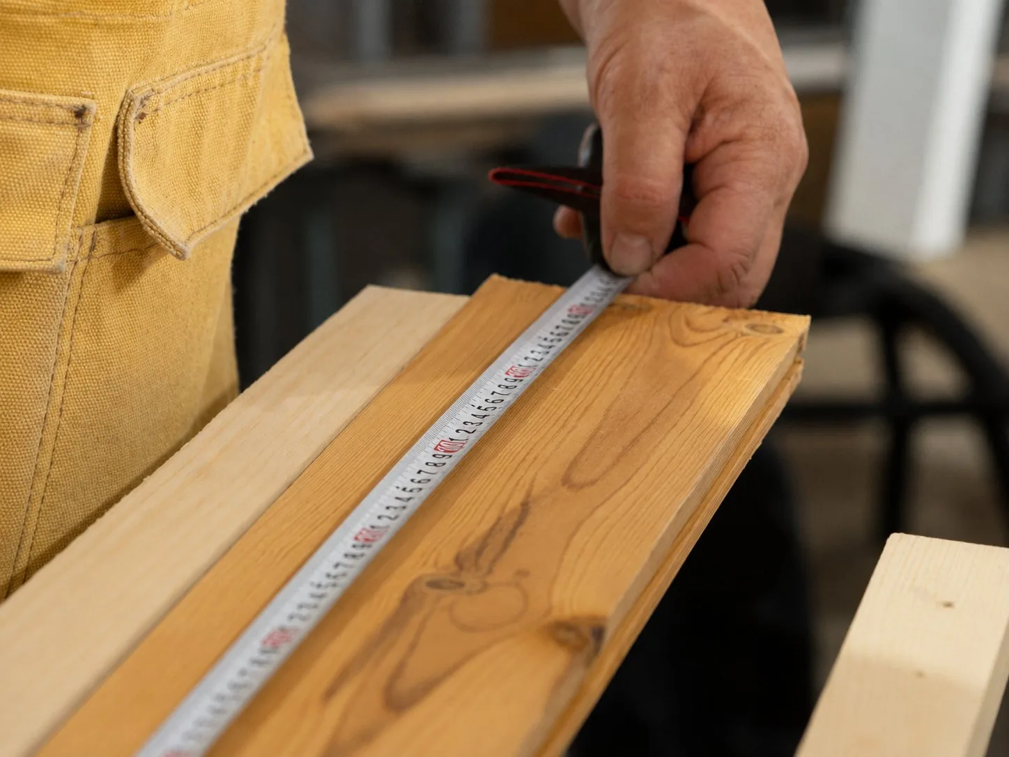 Herramientas esenciales del taller de carpintería