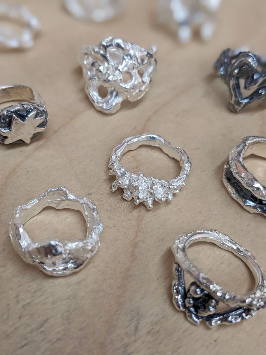 Anillo o sello en cera en sesión privada, individual o en grupo