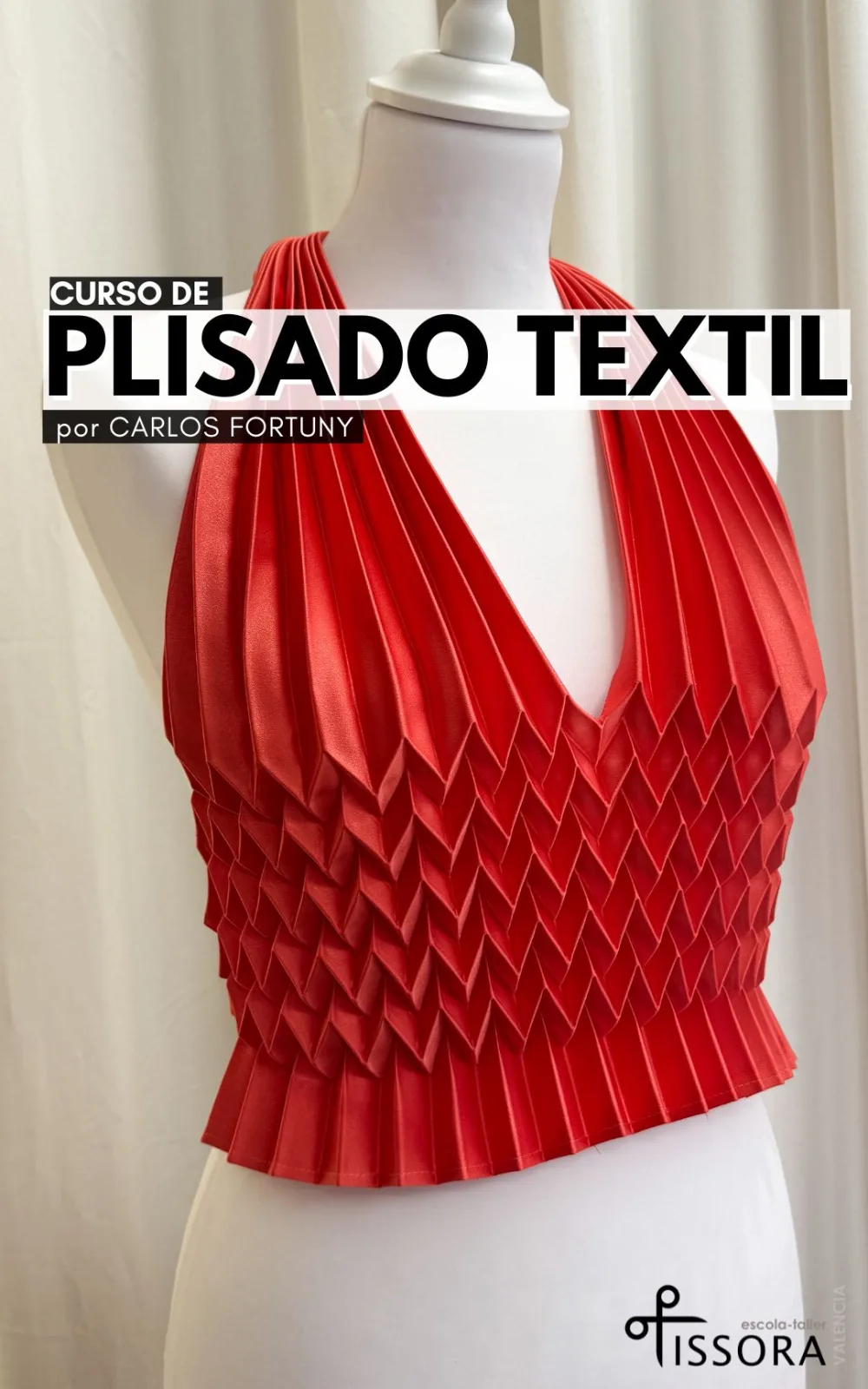 Curso de plisado textil con moldes de cartón
